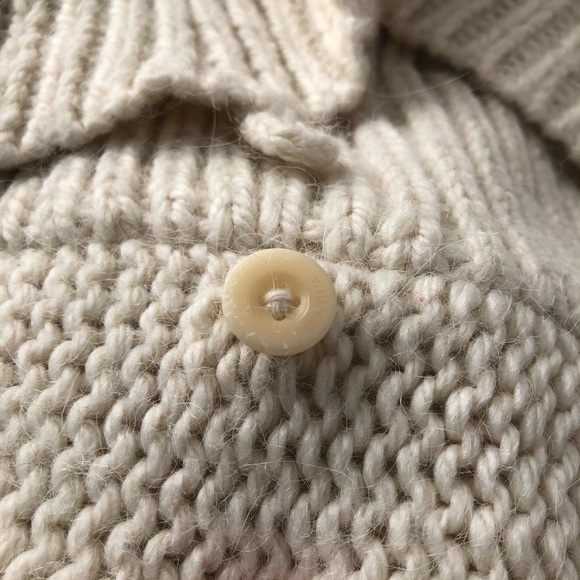 Wilfred Aritzia Women's Cream Chunky Wool Blend Shawl Collar Sweater XS - Picture 9 of 11